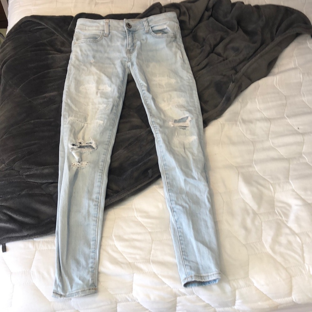 Light Wash Distressed Jeans